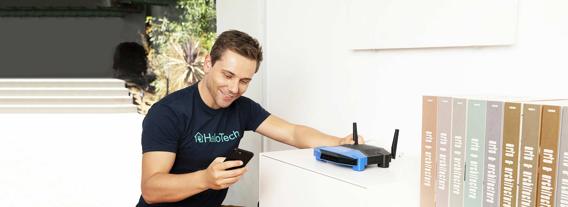 Linksys Router & WiFi Extender Installation HelloTech